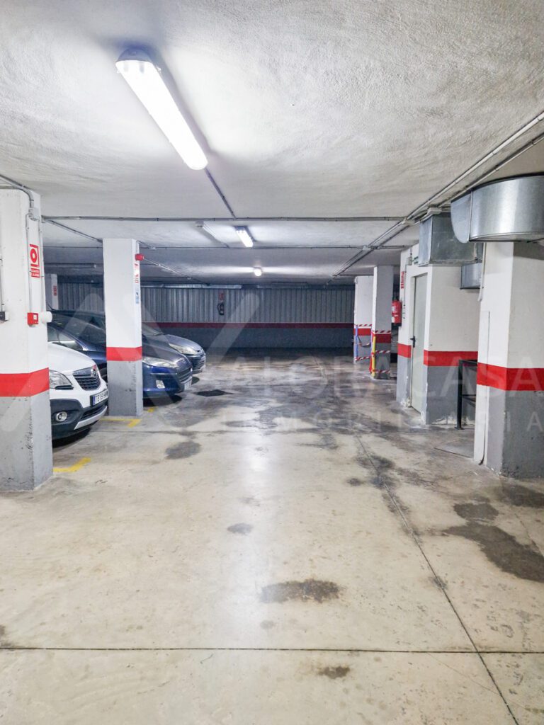 Garaje en venta en La Princesa 2