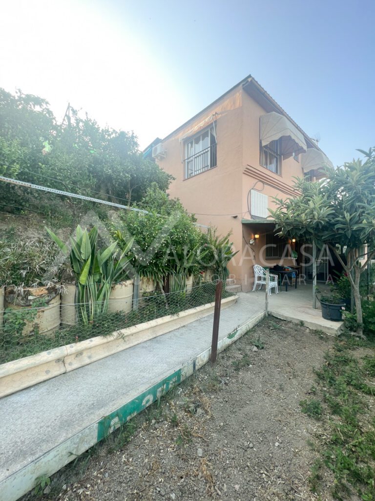 Prcela con casa estacion de cartama 25