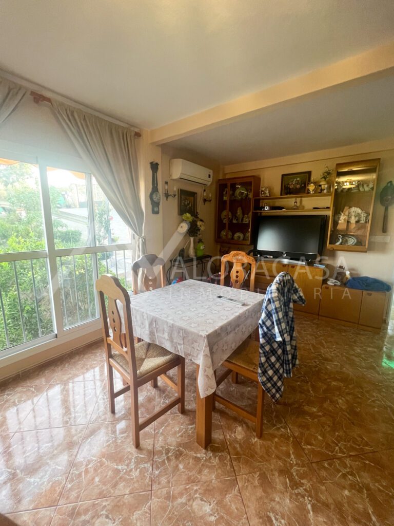 Prcela con casa estacion de cartama 30