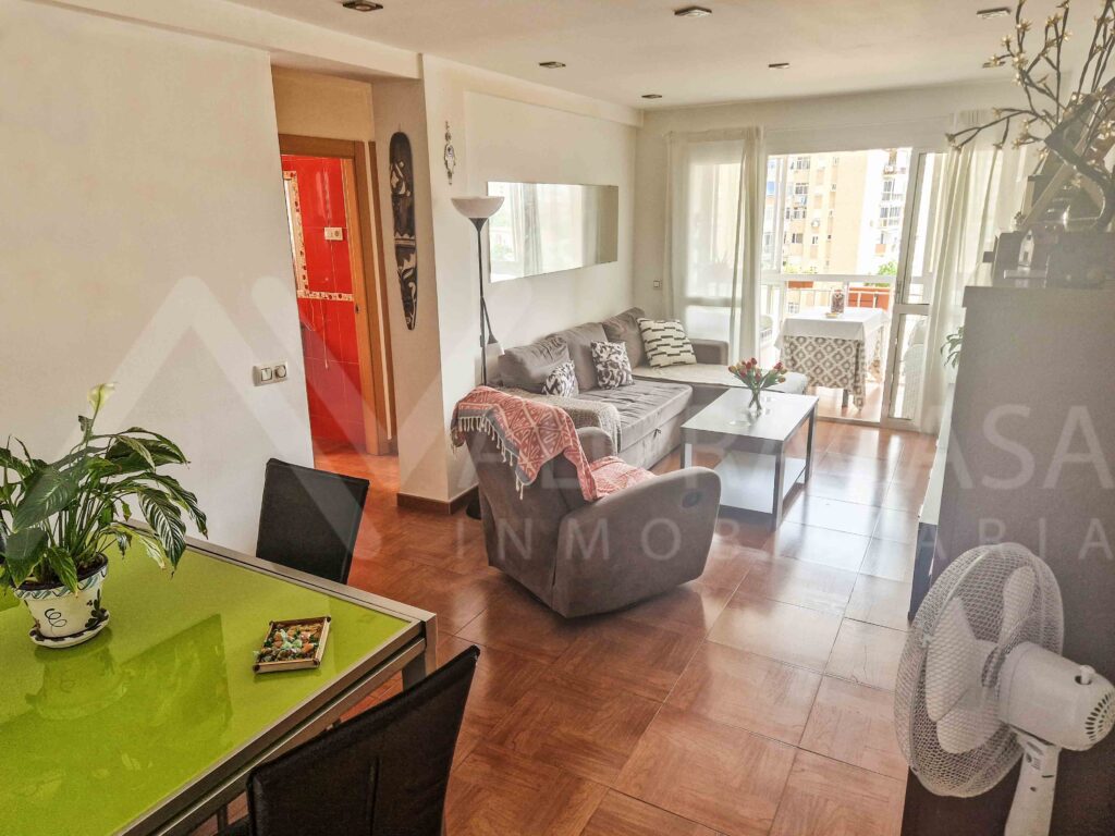 Piso en alquiler de 2 habitaciones 1 bano vestidor salon y cocina 10