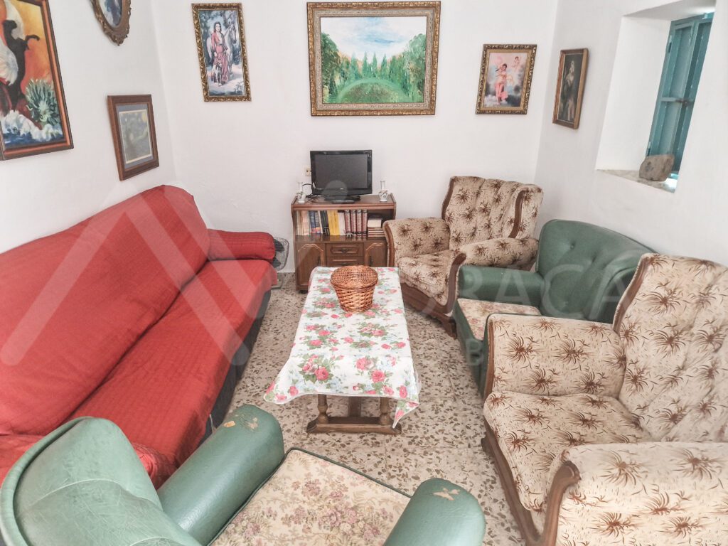 Casa en venta en Alora con terreno 25