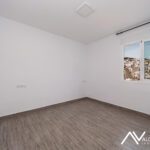 P1922506