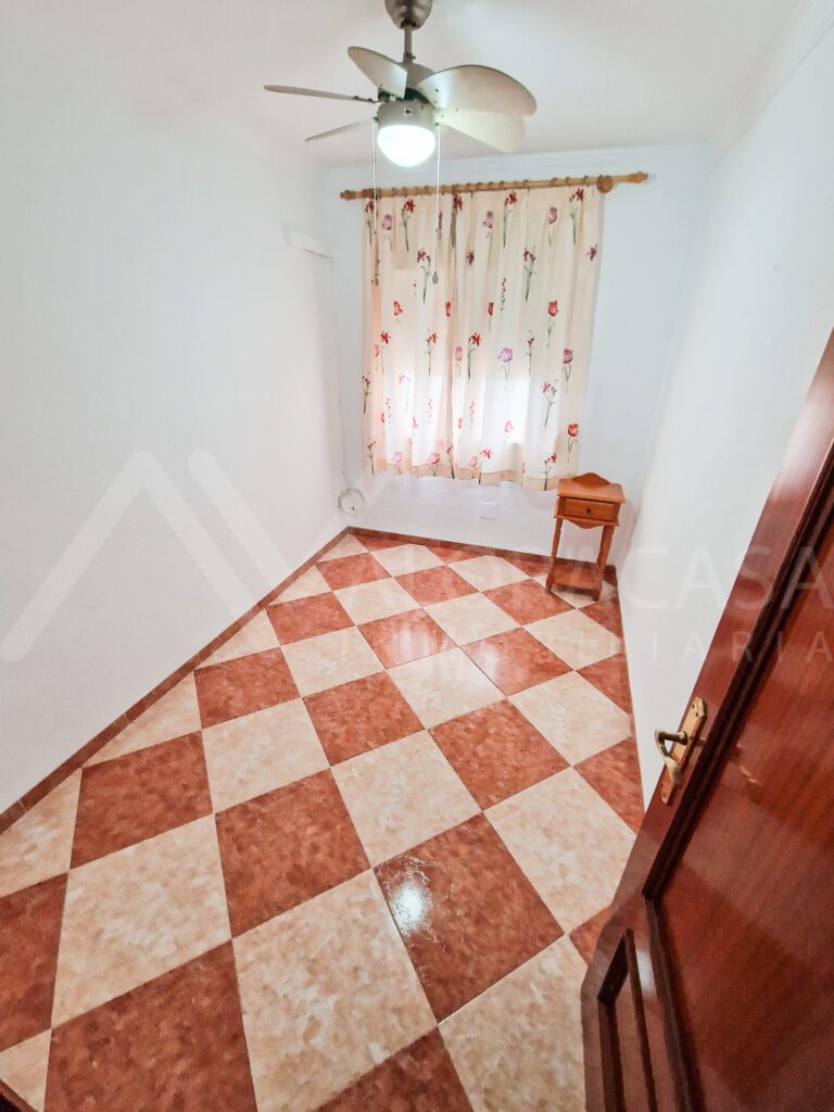 Piso en Huelin de 3 habitaciones 21