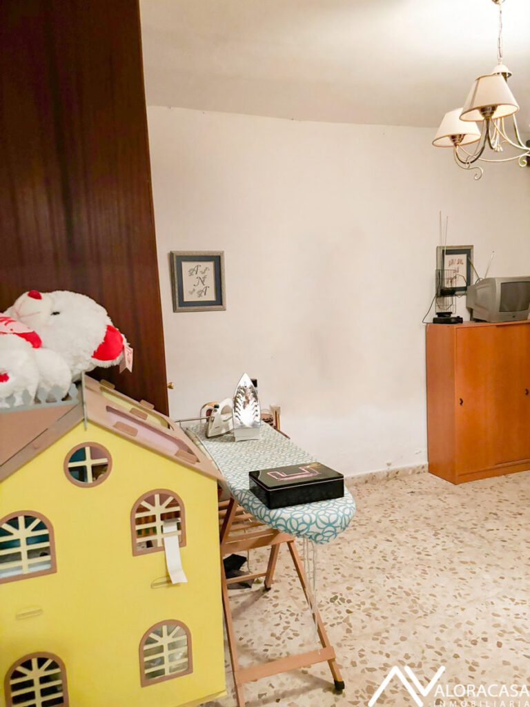 Bajo en venta en campanillas 11