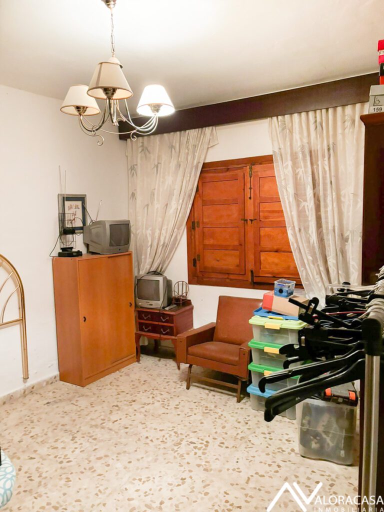 Bajo en venta en campanillas 2