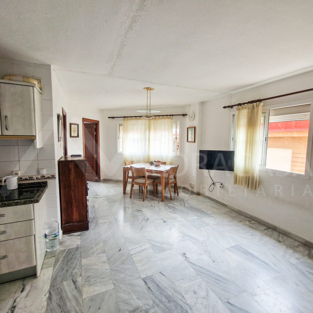 Piso en alquiler en Huelin 13 1