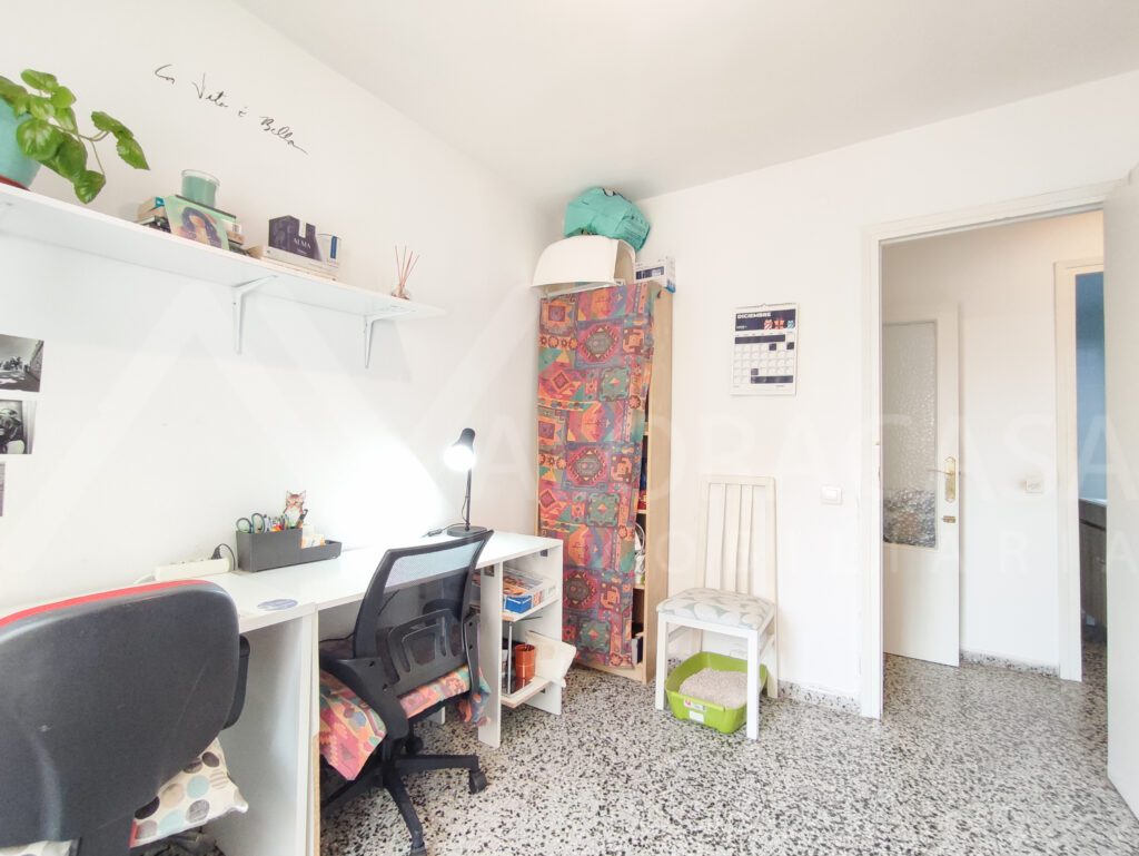Piso en venta en Jardin de la Abadia 6