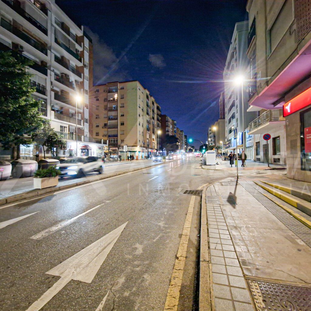 Bar en traspaso en Avda Carlos de Haya 8
