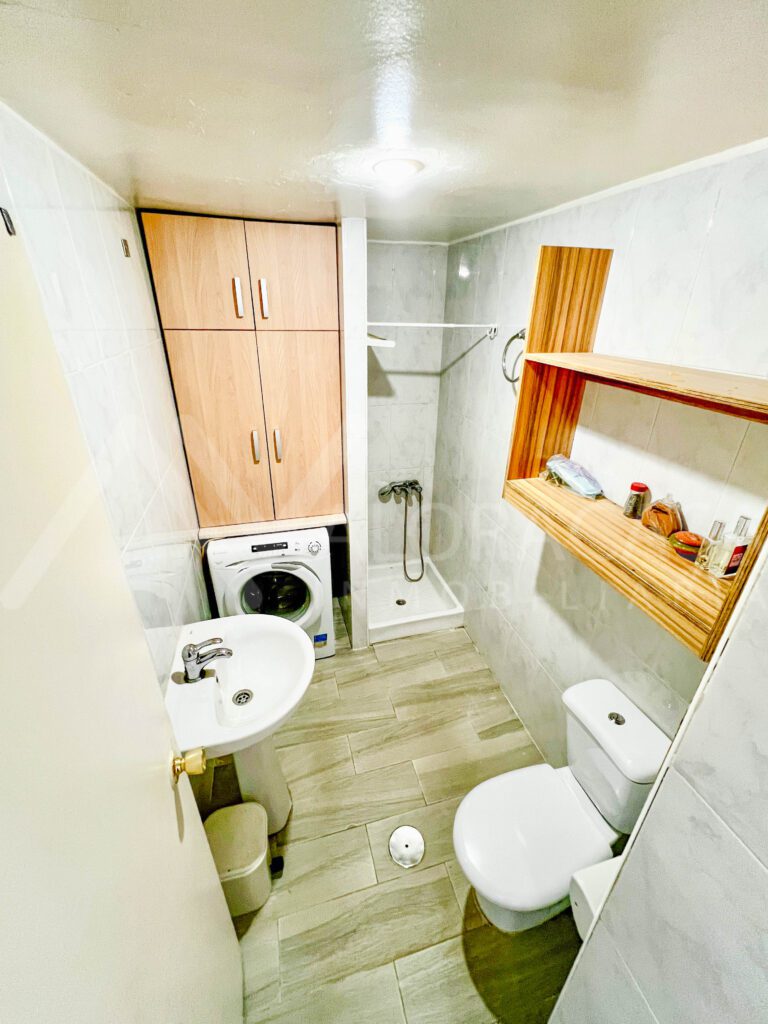 Loft en venta en Calahonda con vistas al mar 1