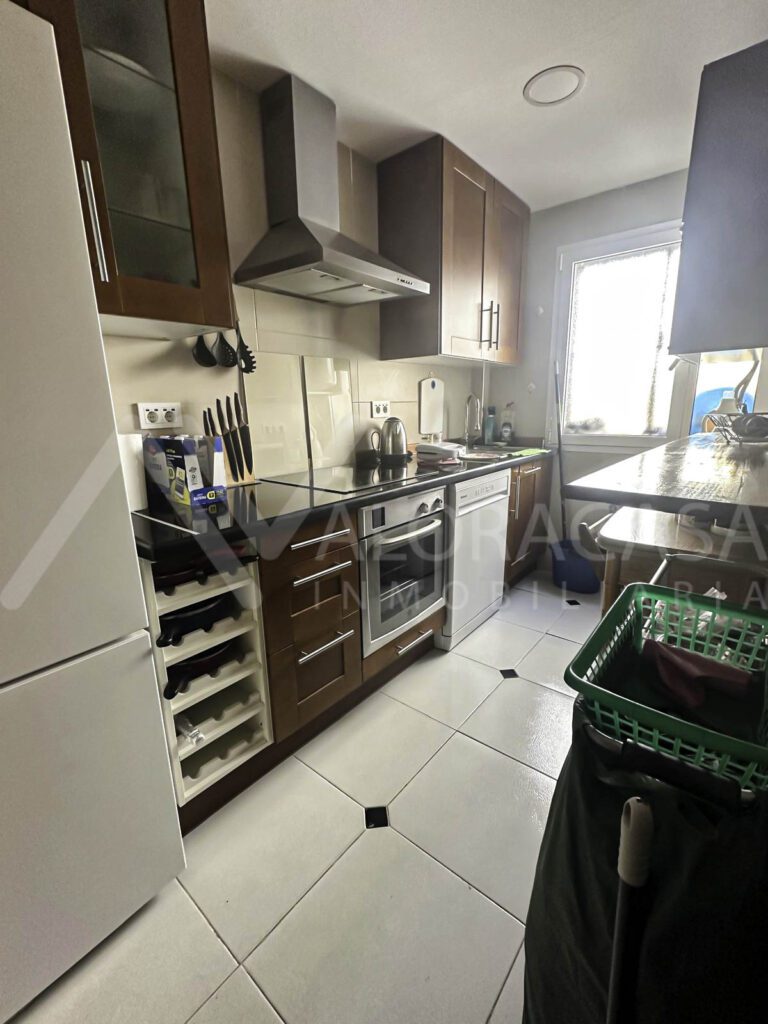 Alquiler de habitacion en Huelin 40