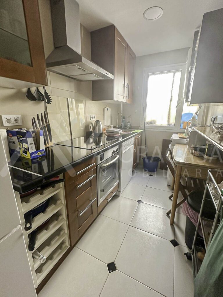 Alquiler de habitacion en Huelin 42