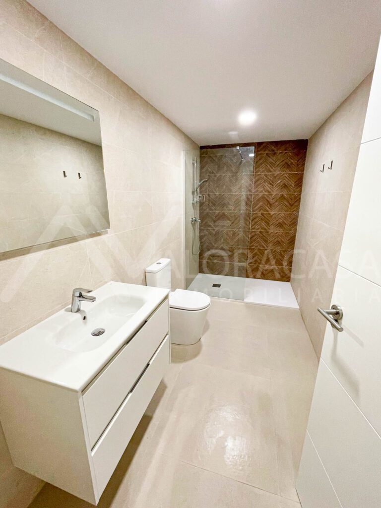 Piso en alquiler en La Princesa 19