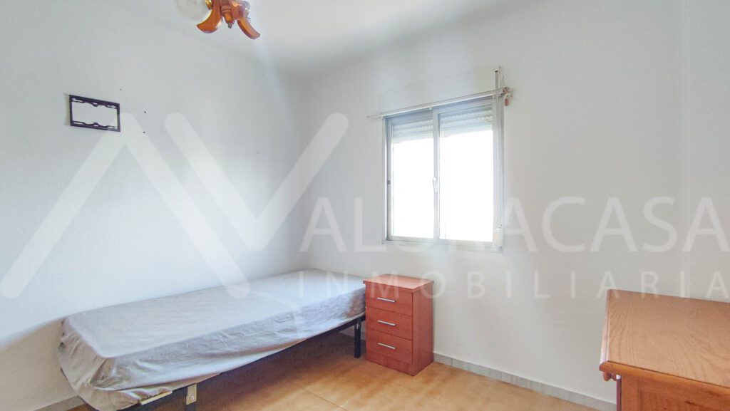 Piso en venta en Huelin 2 habitaciones 1 bano 23