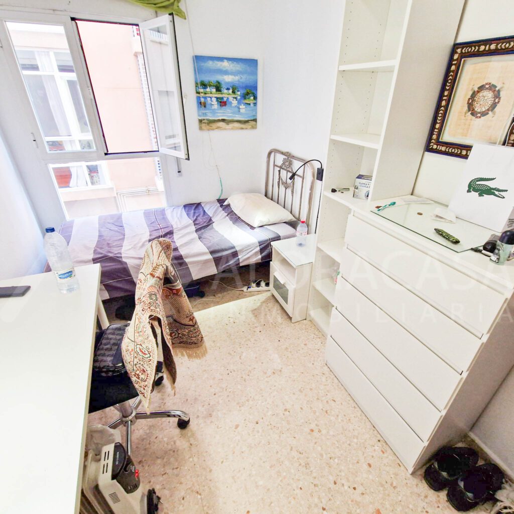 Alquiler de habitaciones piso compartido en La Trinidad 13