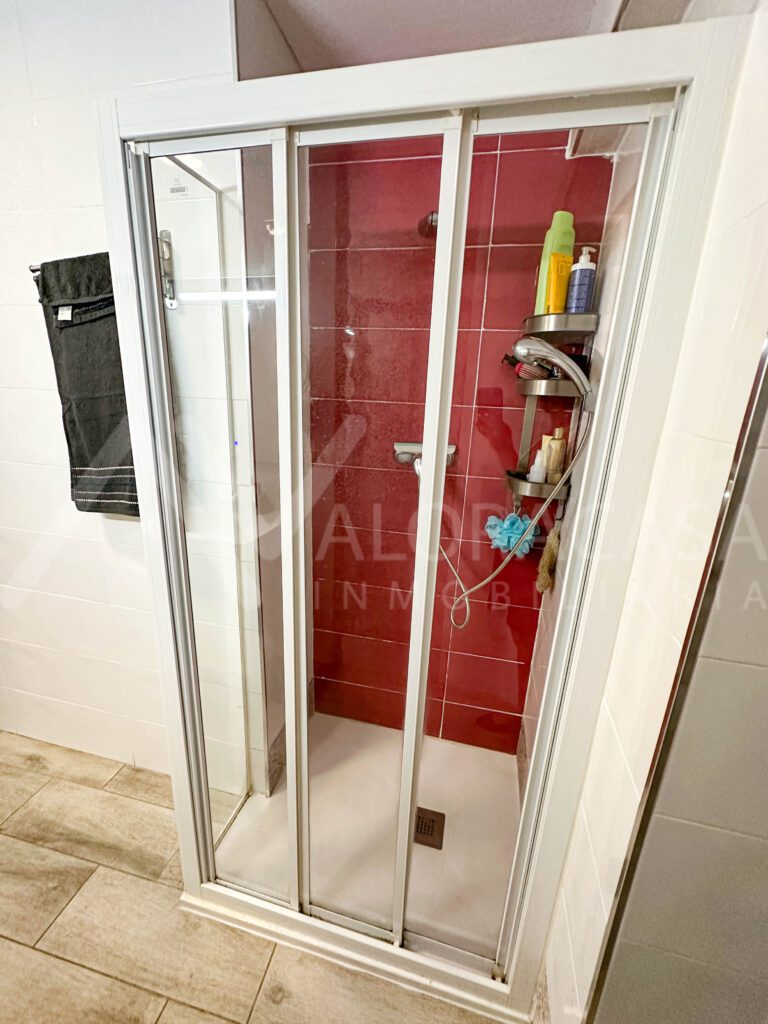 Piso en venta en Huelin 9