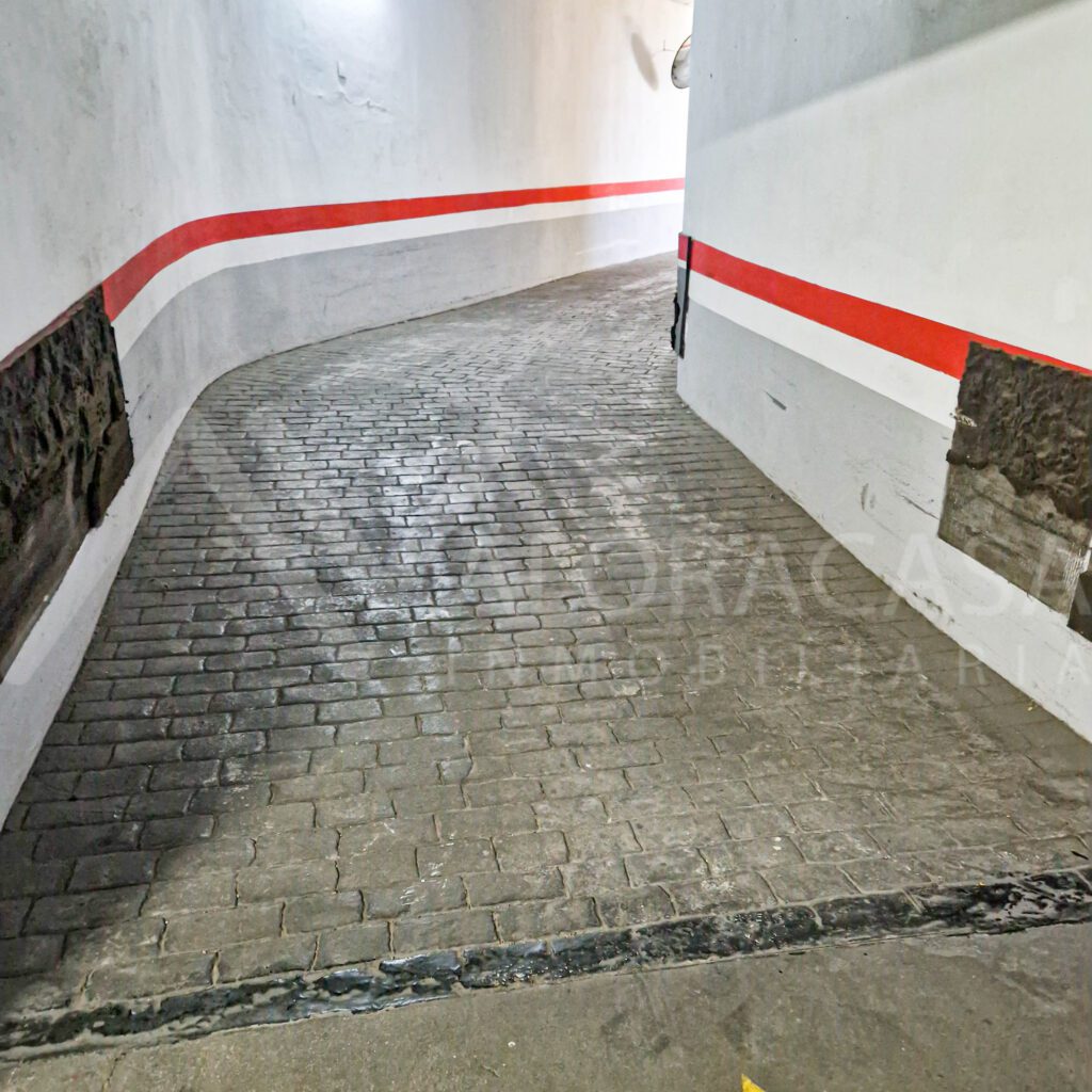 Garaje en alquiler en Huelin 1