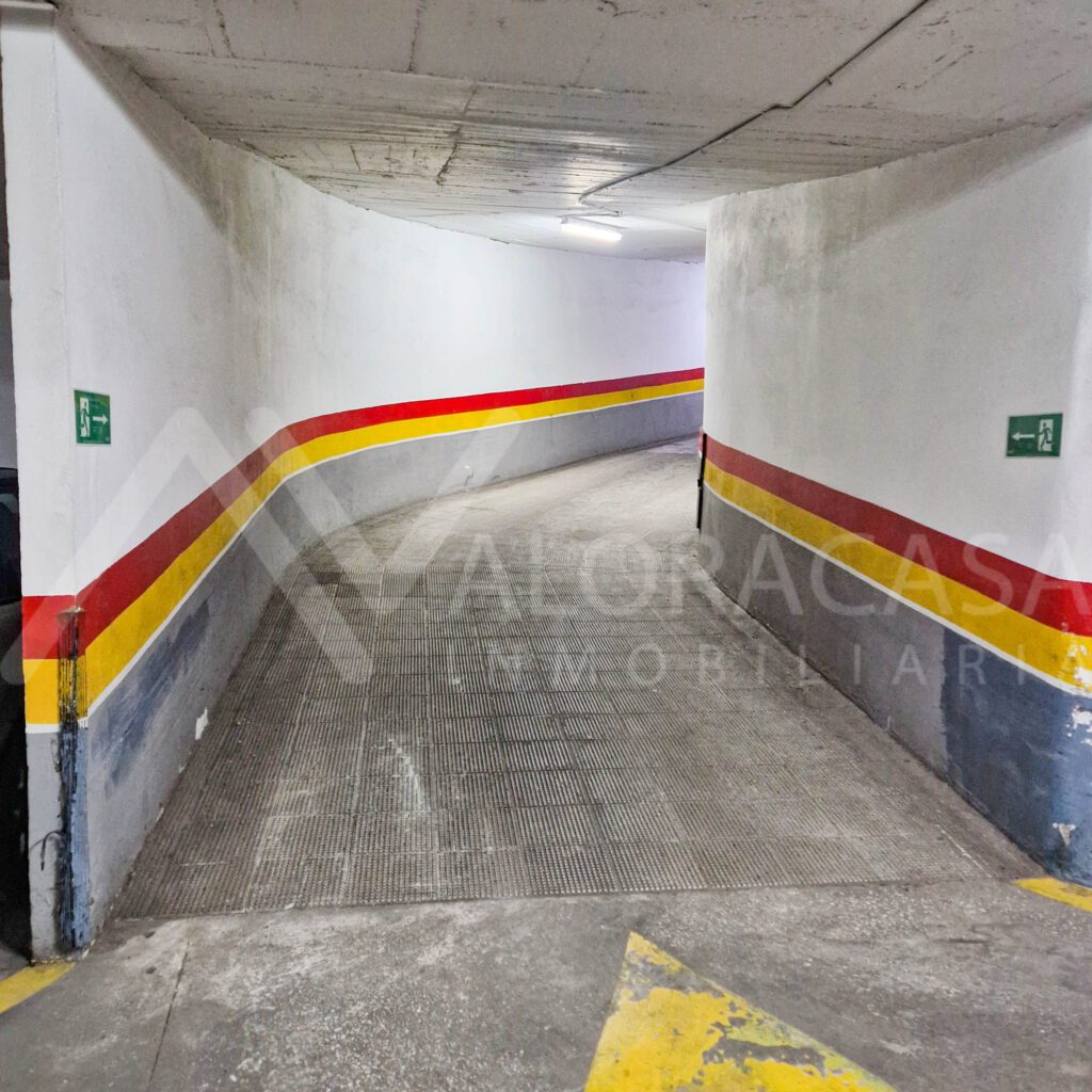 Garaje en alquiler en Huelin 9
