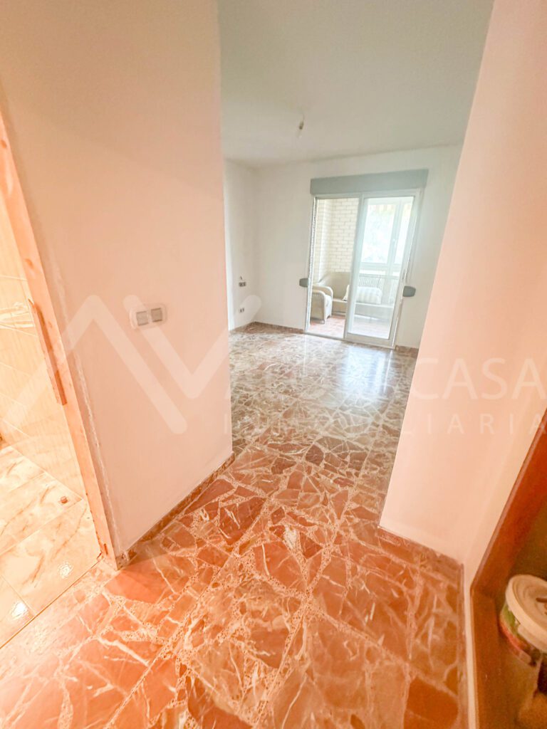 Piso en venta en Avda Andalucia de 4 habitaciones 2 banos salon y cocina 11