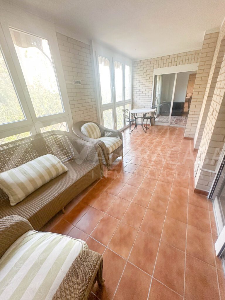 Piso en venta en Avda Andalucia de 4 habitaciones 2 banos salon y cocina 14