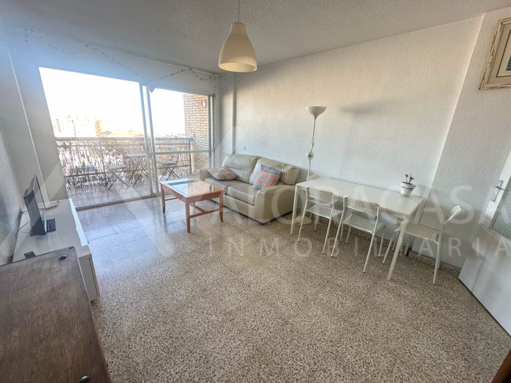 Piso en alquiler en Huelin de 2 habitaciones 1 bano salon cocina y terraza 9
