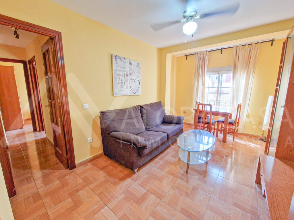 Piso en venta en Bailen Miraflores de 2 habitaciones y un bano 23