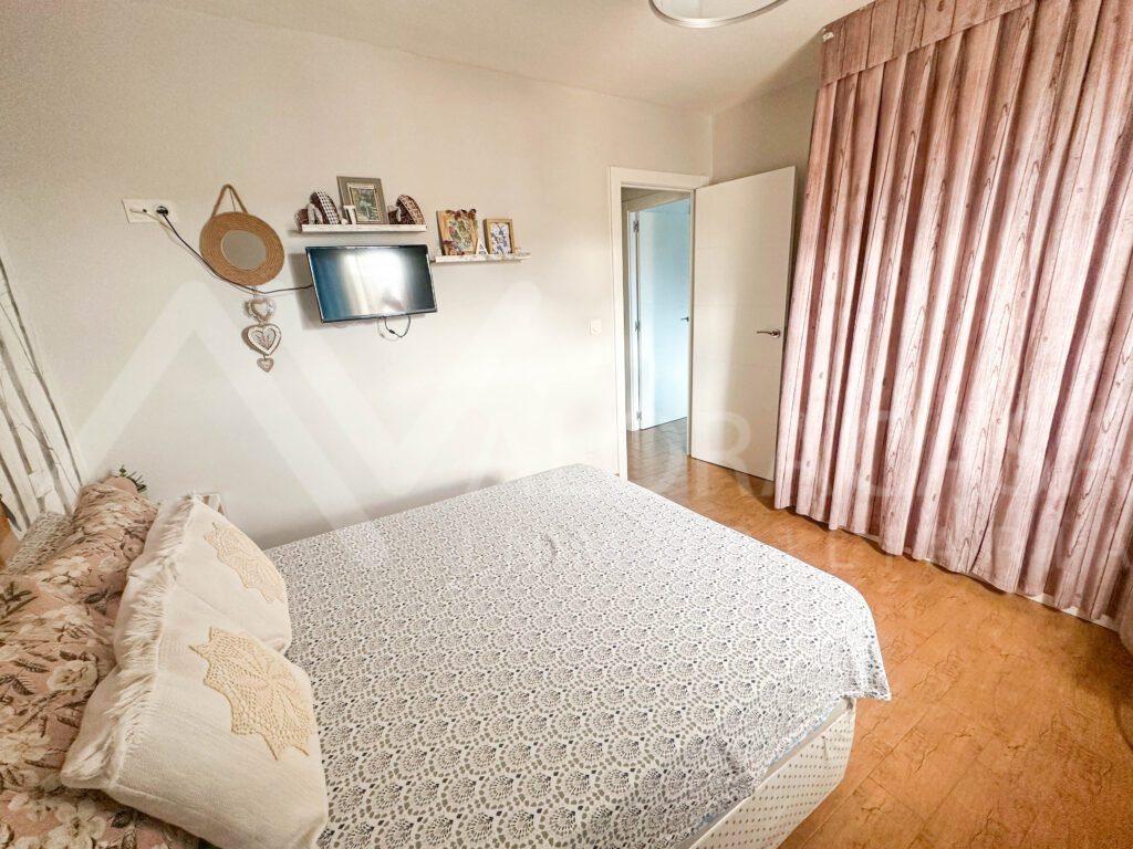 Piso en venta en Huelin 3 habitaciones 1 bano 10
