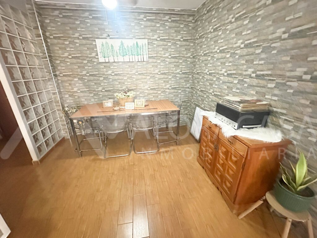 Piso en venta en Huelin 3 habitaciones 1 bano 16
