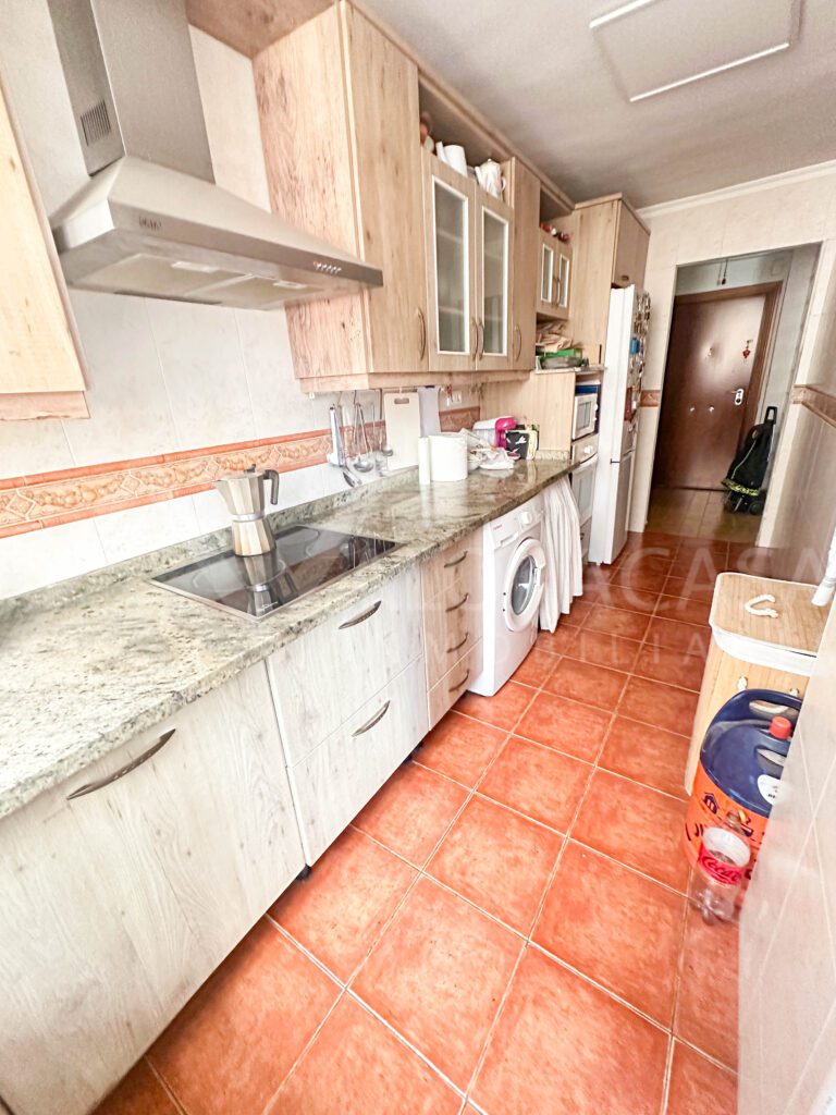 Piso en venta en Huelin 3 habitaciones 1 bano 20