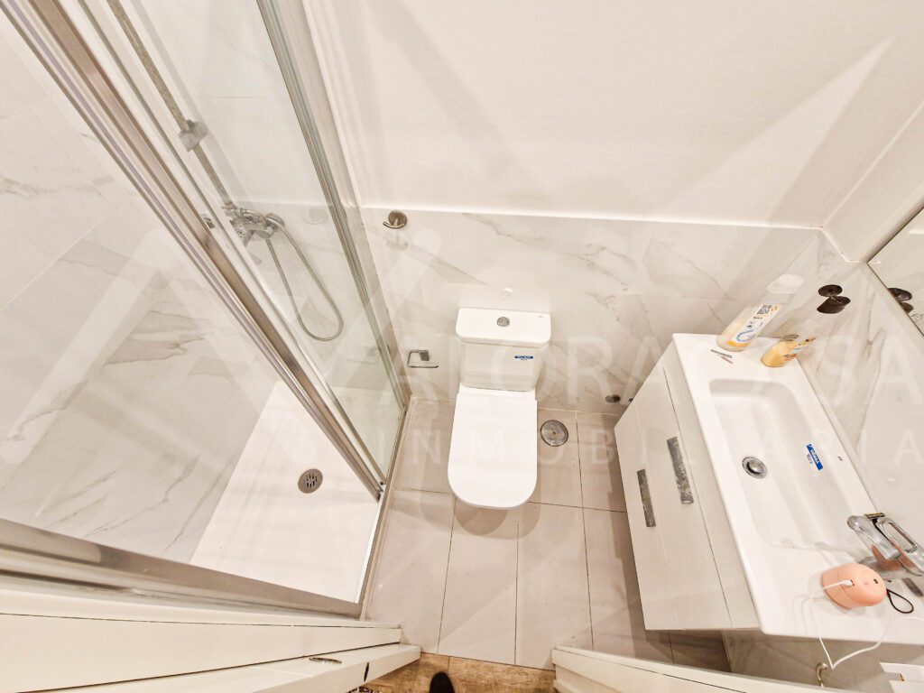 Piso en venta en Marmoles de 2 habitaciones 2 banos salon y cocina 1