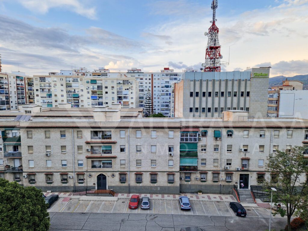 Piso en venta en Marmoles de 2 habitaciones 2 banos salon y cocina 38