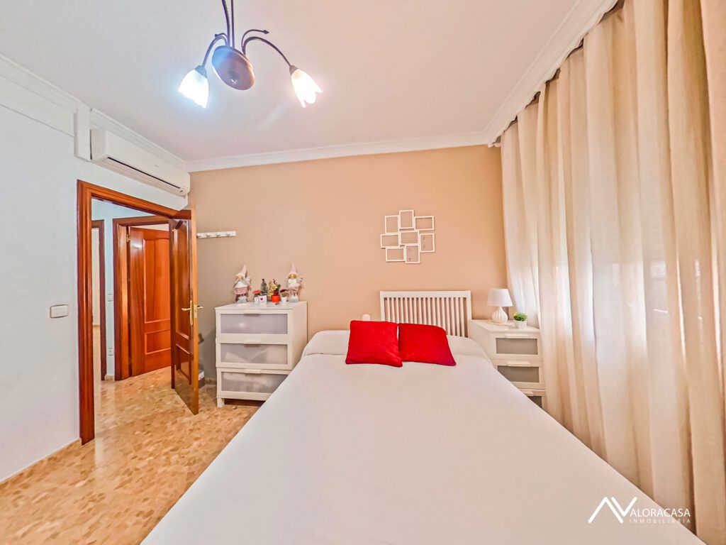 CHALET EN CARTAMA 32