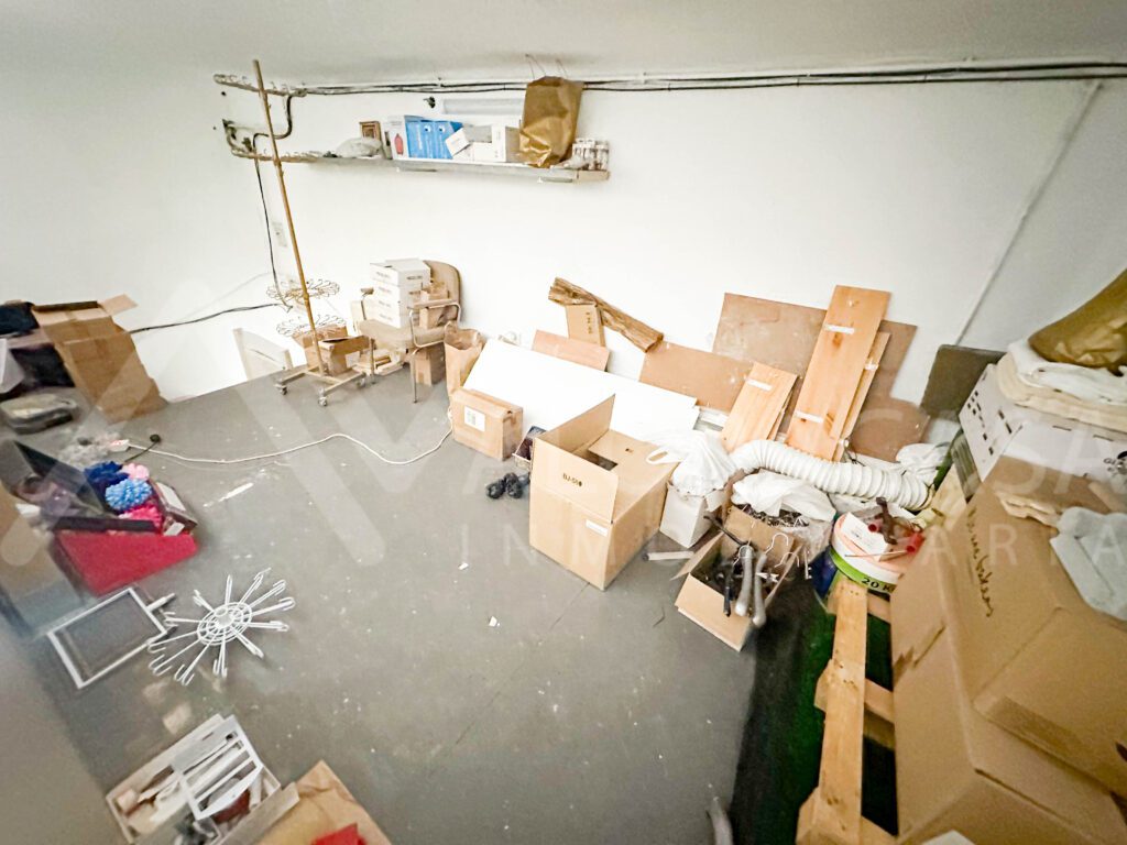 Local comercial en traspaso en Malaga Centro 27