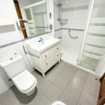 Piso en venta en Huelin 1a linea de playa con terraza y garaje 1